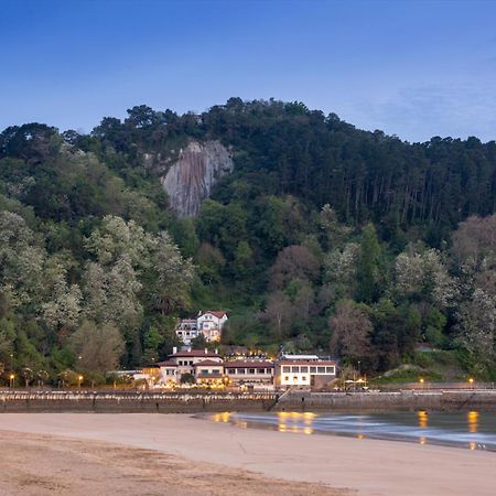 Hotel Ur Bare Zarautz Bagian luar foto