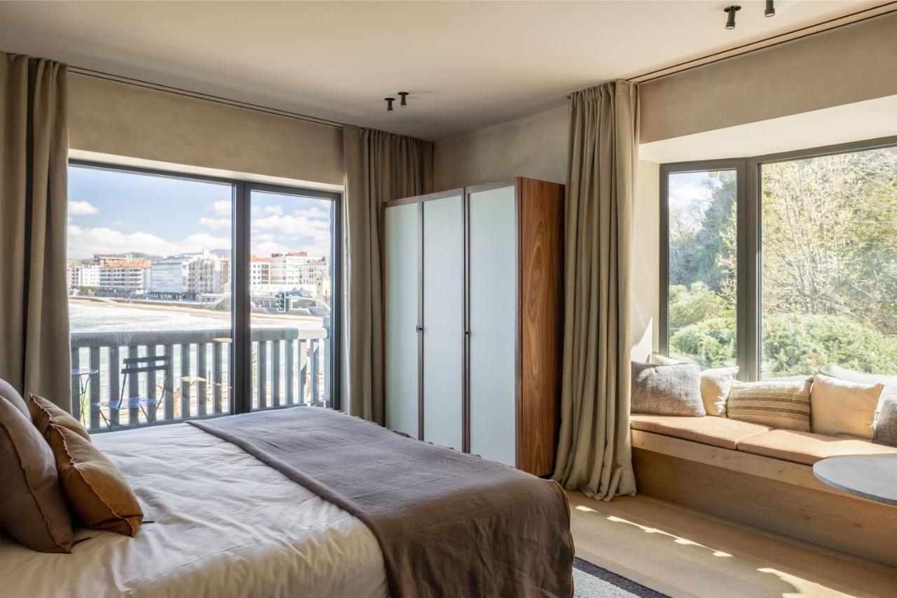 Hotel Ur Bare Zarautz Bagian luar foto