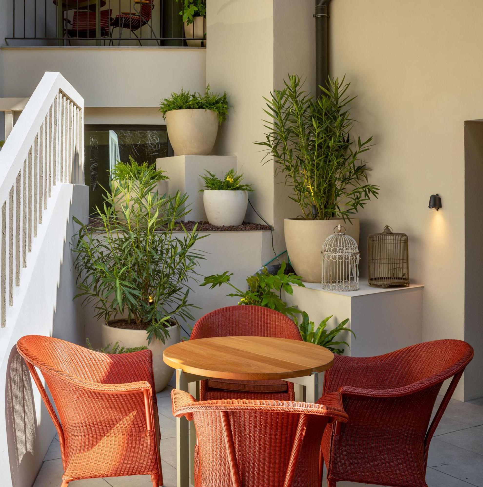 Hotel Ur Bare Zarautz Bagian luar foto
