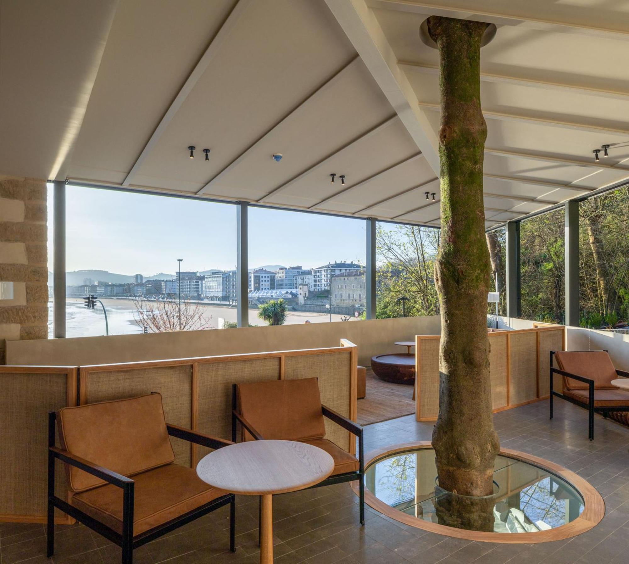 Hotel Ur Bare Zarautz Bagian luar foto