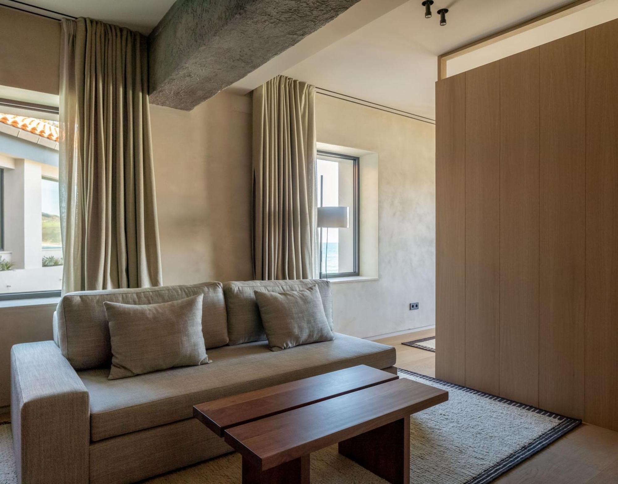 Hotel Ur Bare Zarautz Bagian luar foto
